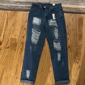 NastyGal Distressed Blue Jeans, size 6! NWT “Mom Jeans” Style